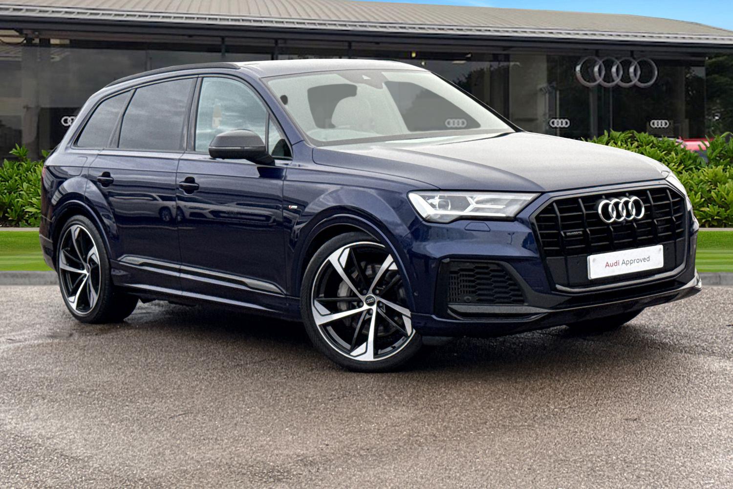 Main listing image - Audi Q7