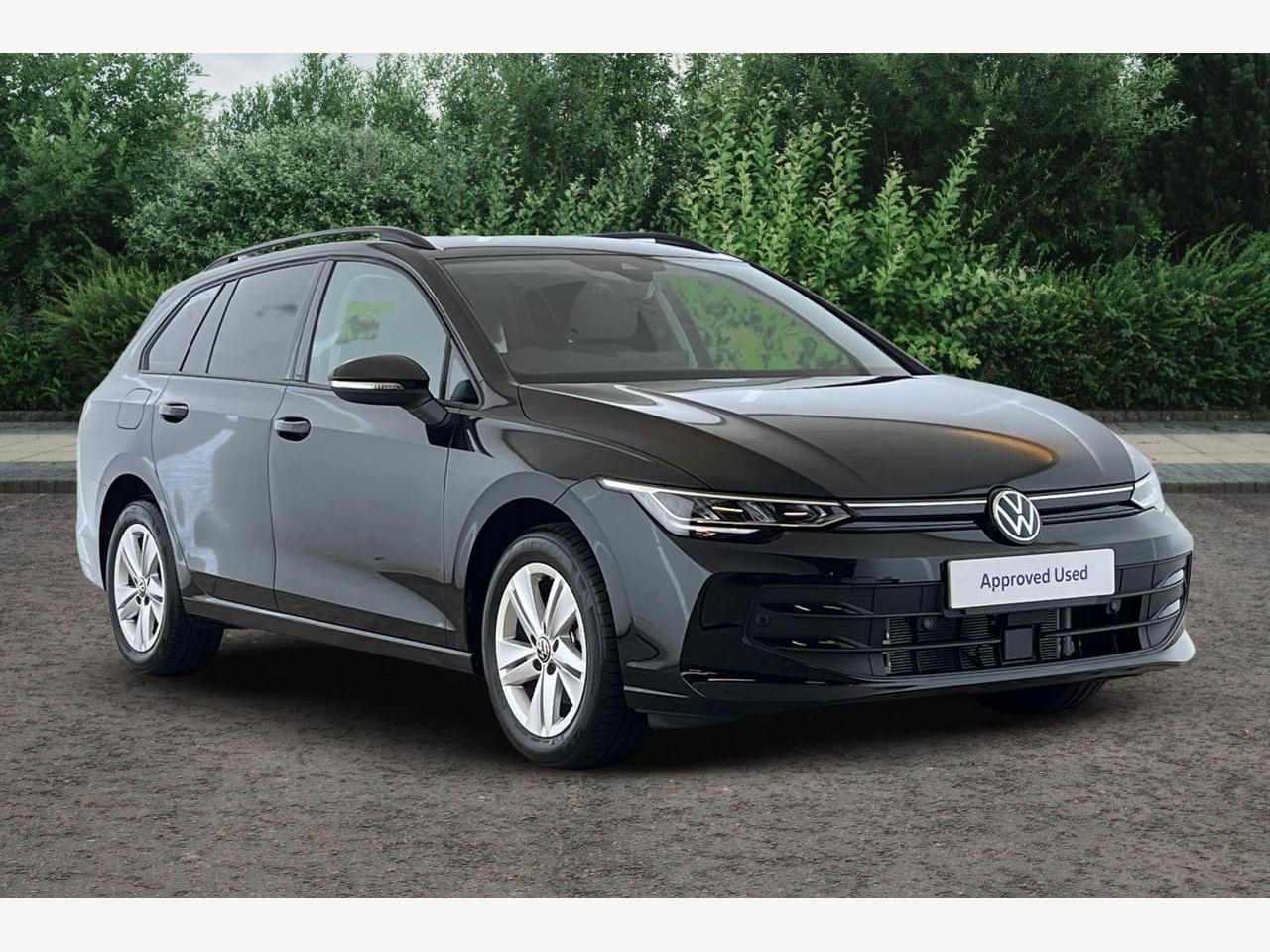 Main listing image - Volkswagen Golf Estate