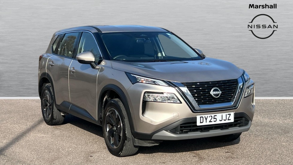 Main listing image - Nissan X-Trail