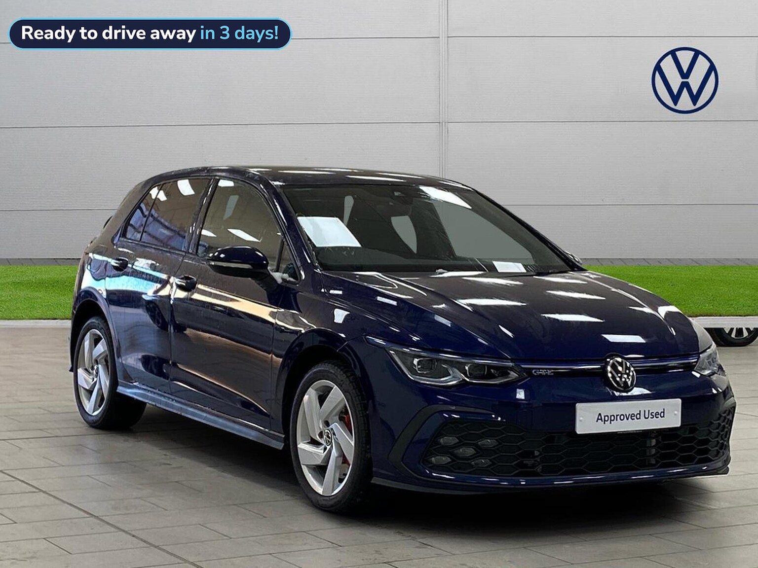 Main listing image - Volkswagen Golf GTE