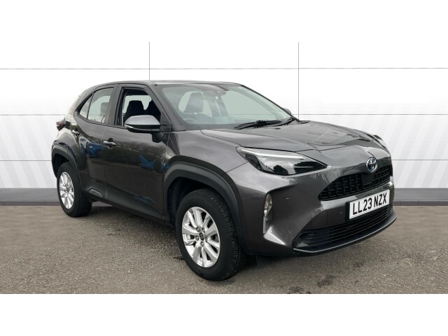 Main listing image - Toyota Yaris Cross