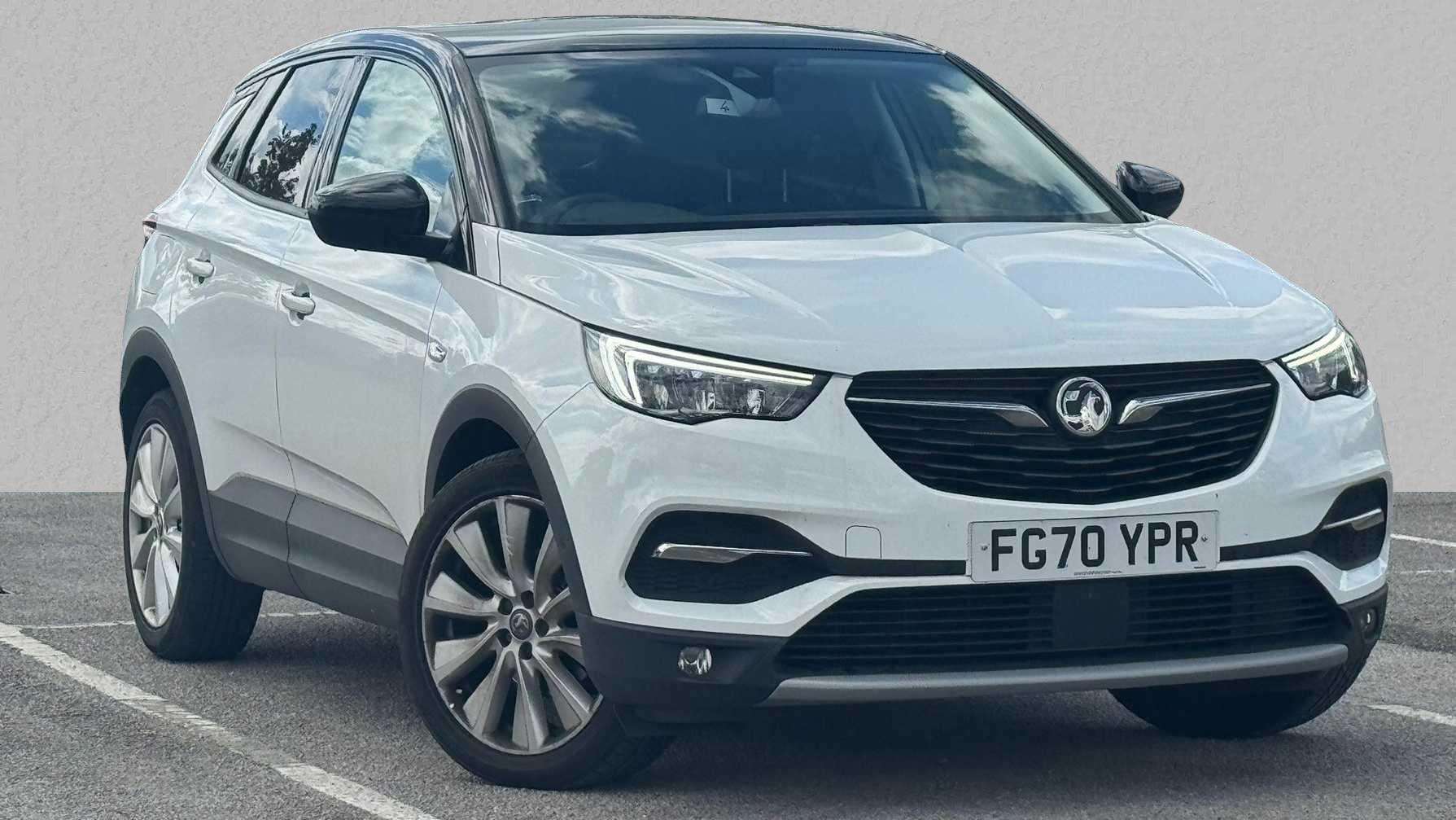 Main listing image - Vauxhall Grandland X