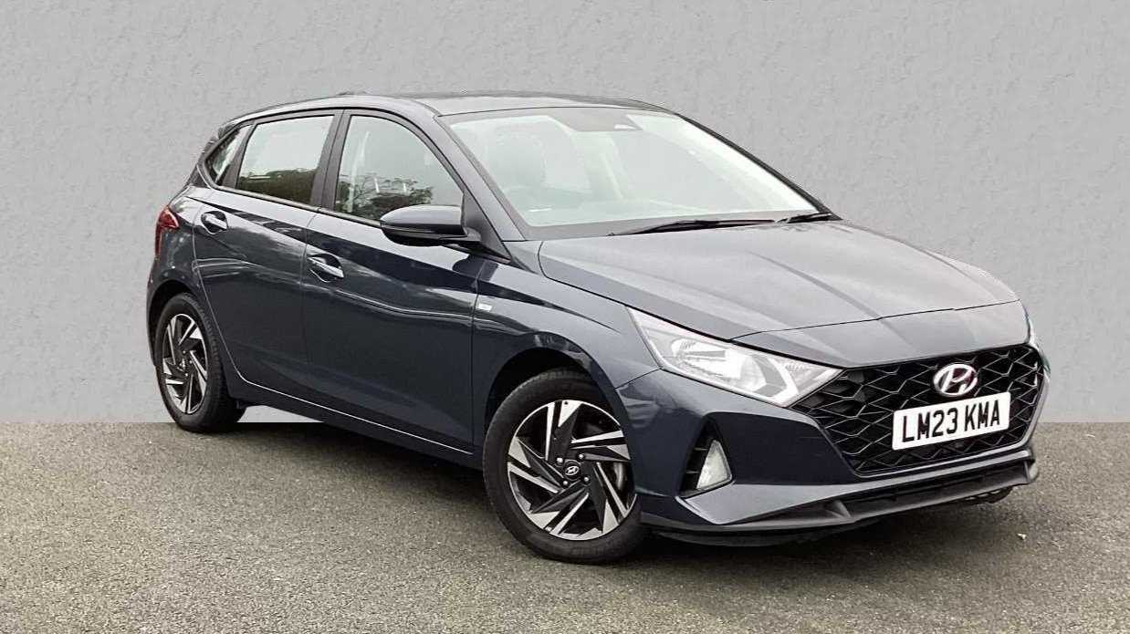 Main listing image - Hyundai i20