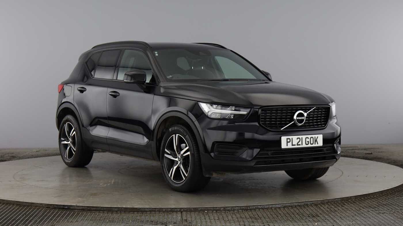 Main listing image - Volvo XC40