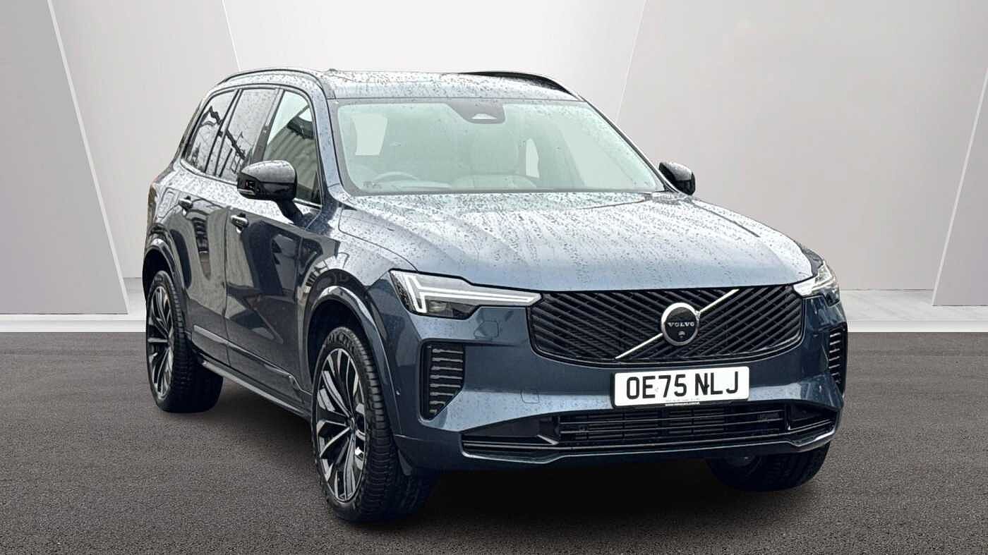 Main listing image - Volvo XC90