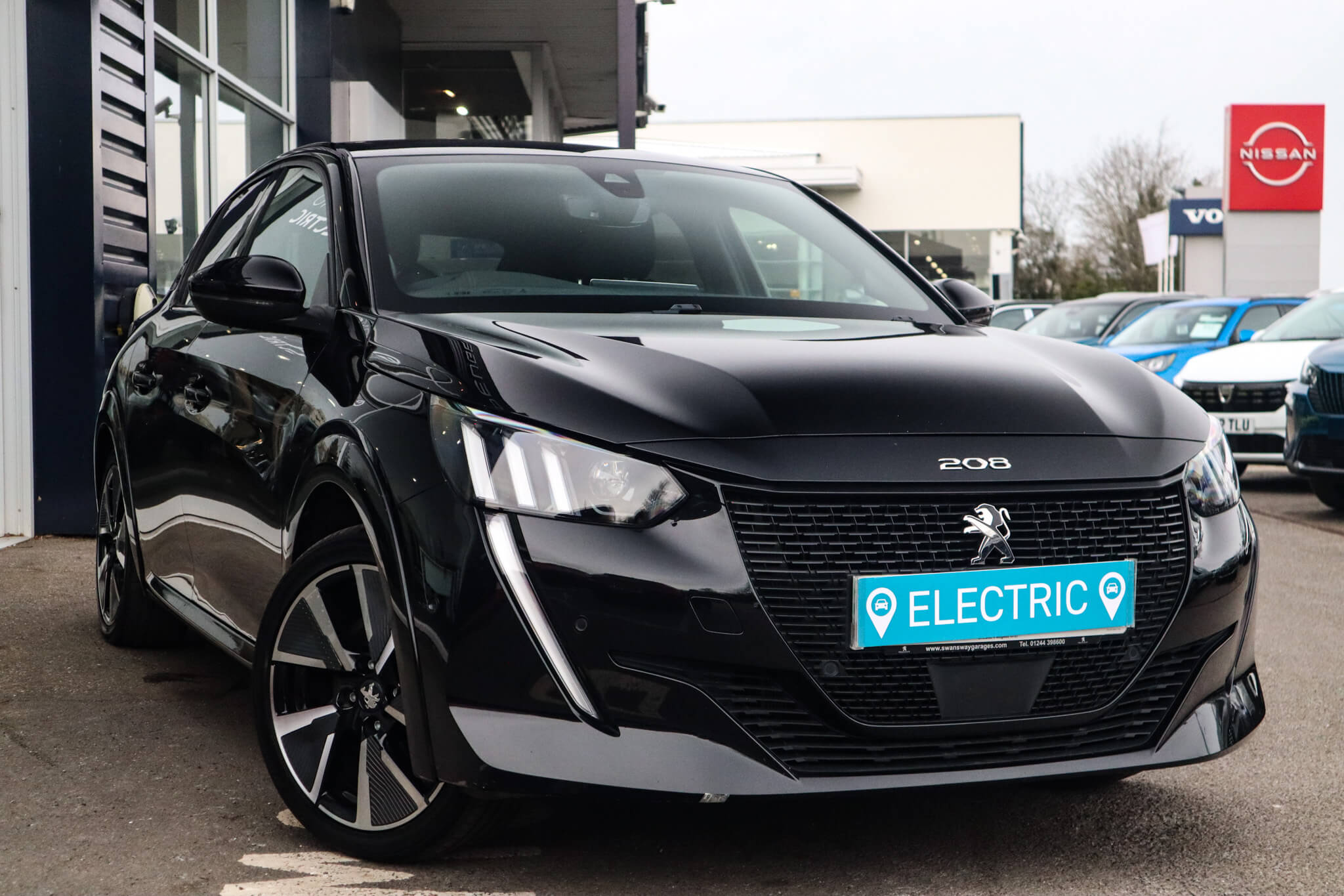 Main listing image - Peugeot e-208