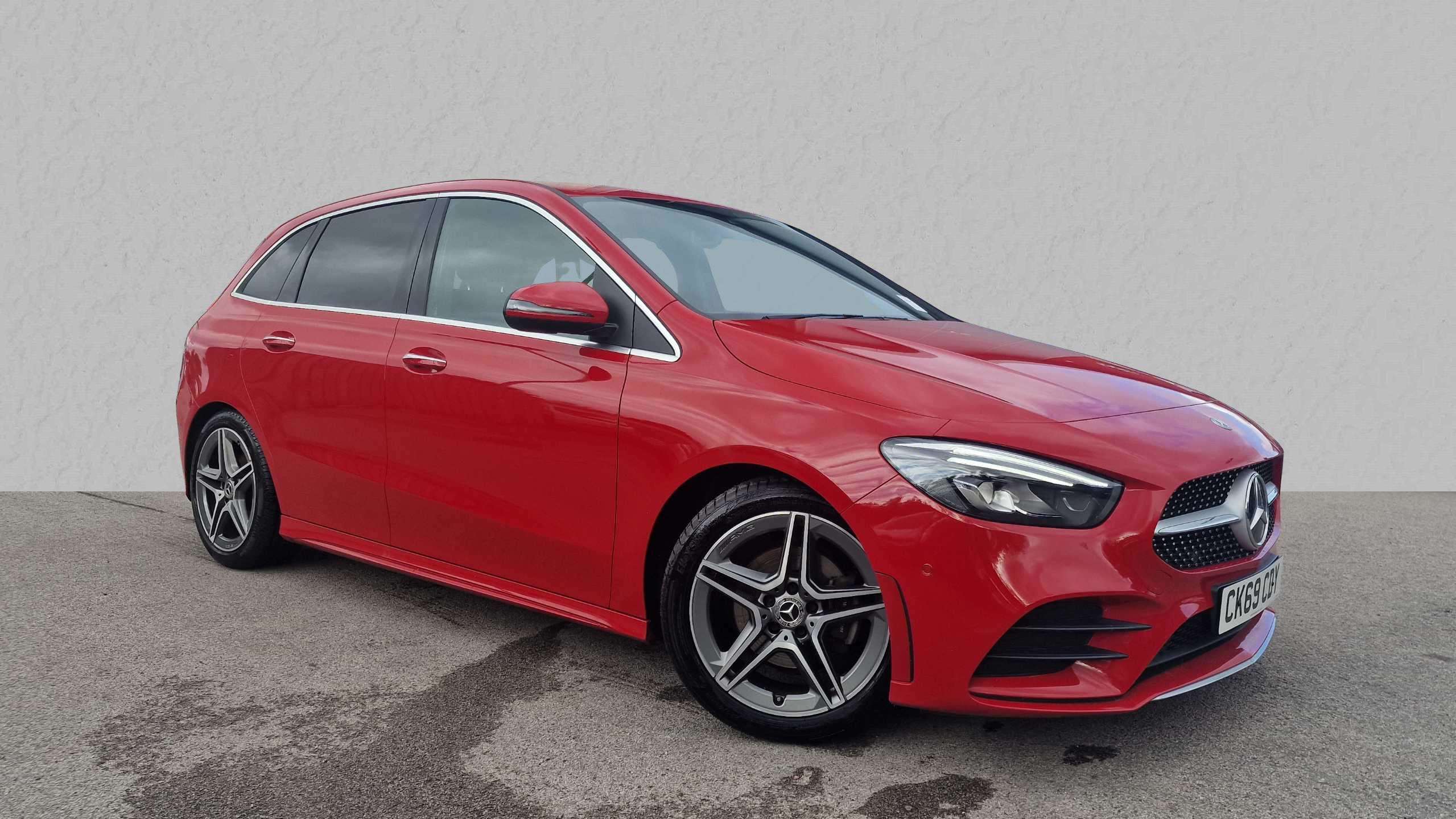 Main listing image - Mercedes-Benz B-Class