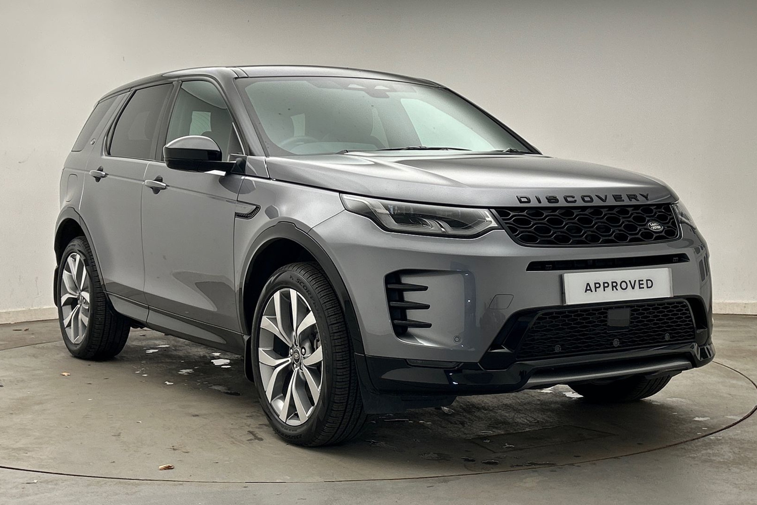 Main listing image - Land Rover Discovery Sport