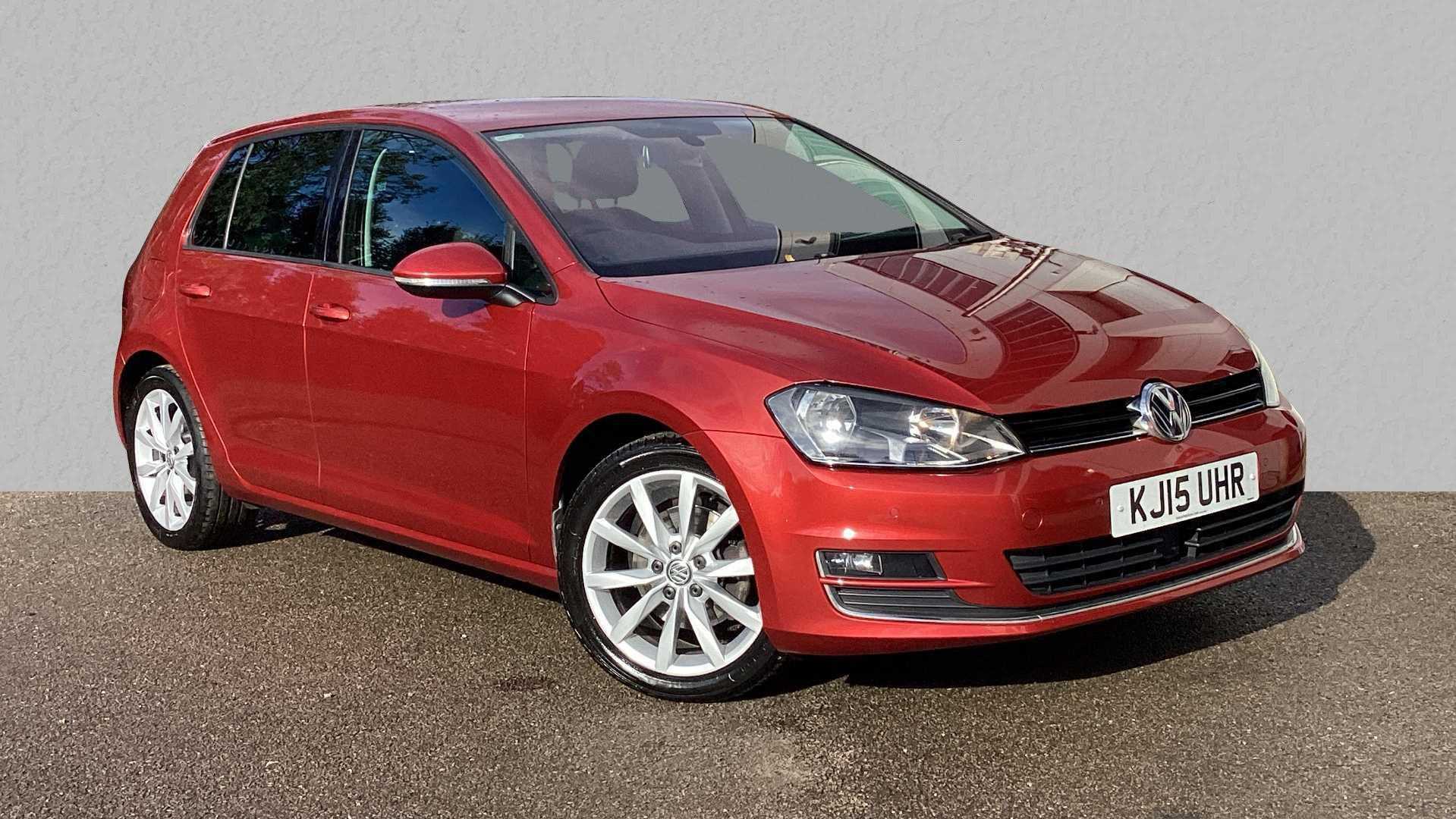 Main listing image - Volkswagen Golf