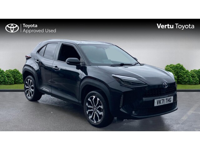 Main listing image - Toyota Yaris Cross