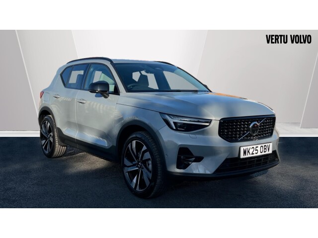 Main listing image - Volvo XC40