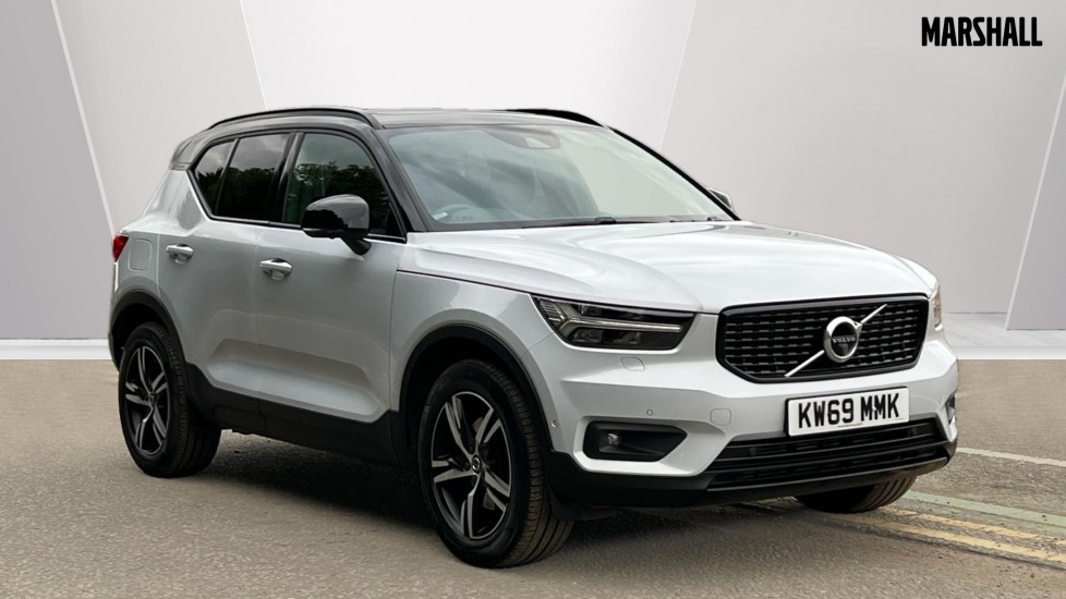 Main listing image - Volvo XC40