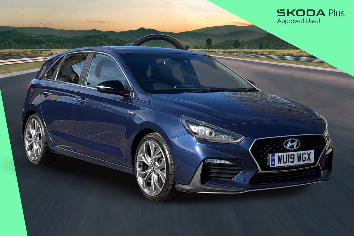 Main listing image - Hyundai i30
