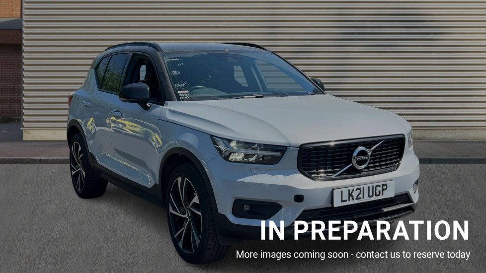 Main listing image - Volvo XC40