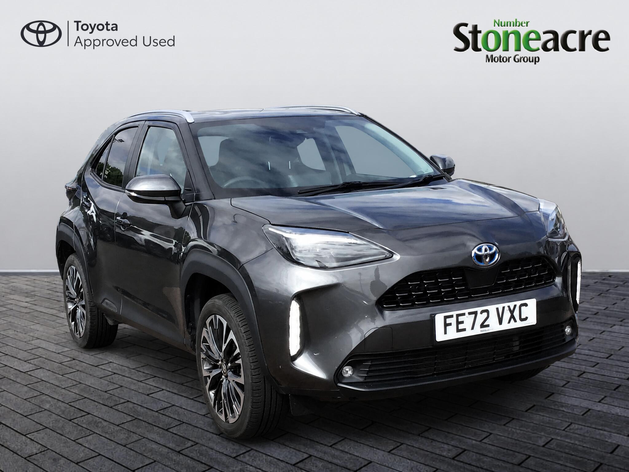 Main listing image - Toyota Yaris Cross