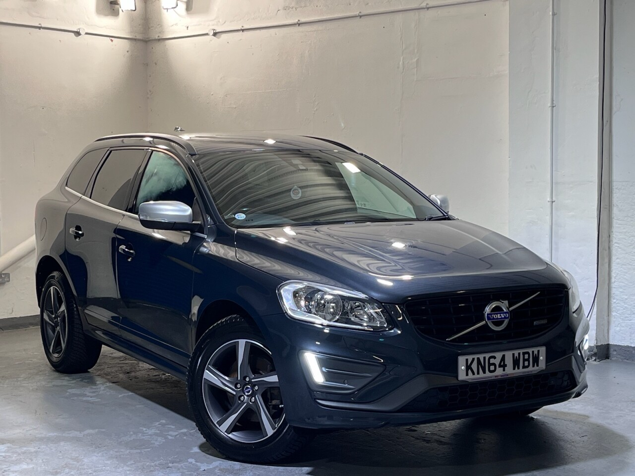 Main listing image - Volvo XC60