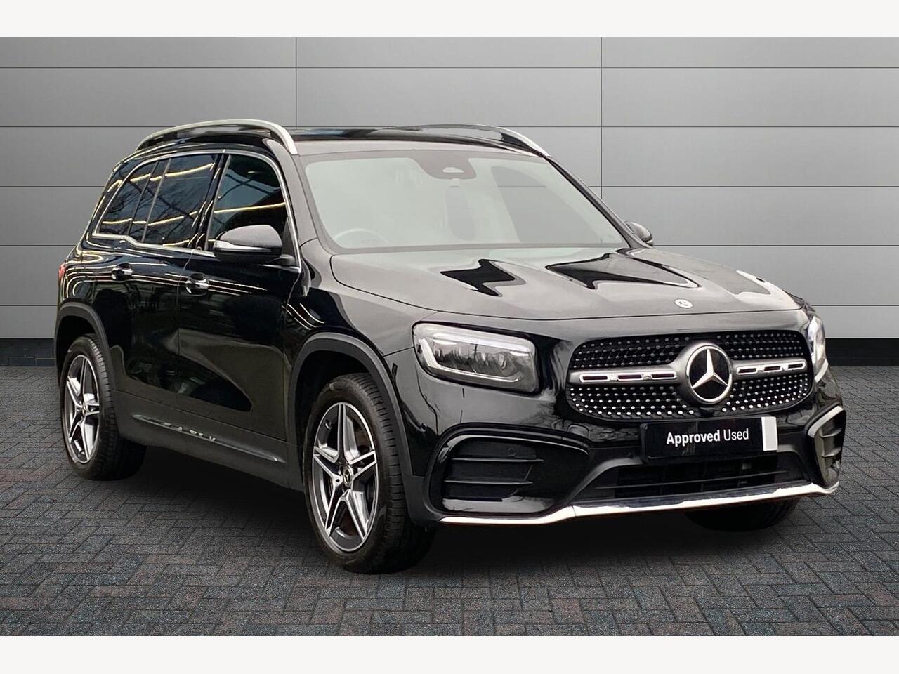 Main listing image - Mercedes-Benz GLB