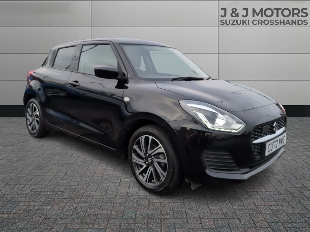 Main listing image - Suzuki Swift