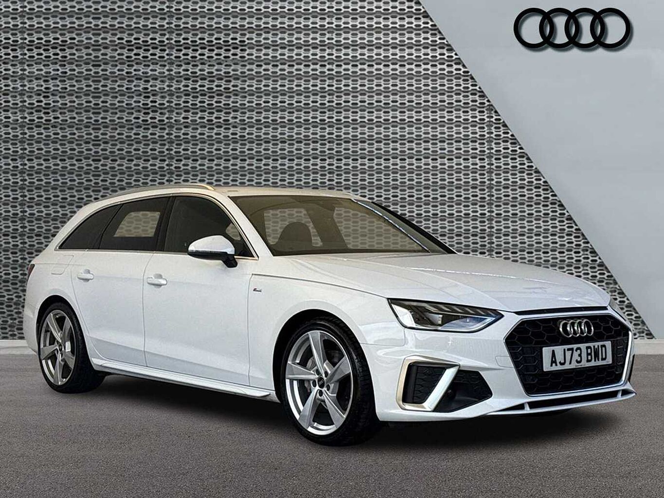 Main listing image - Audi A4 Avant