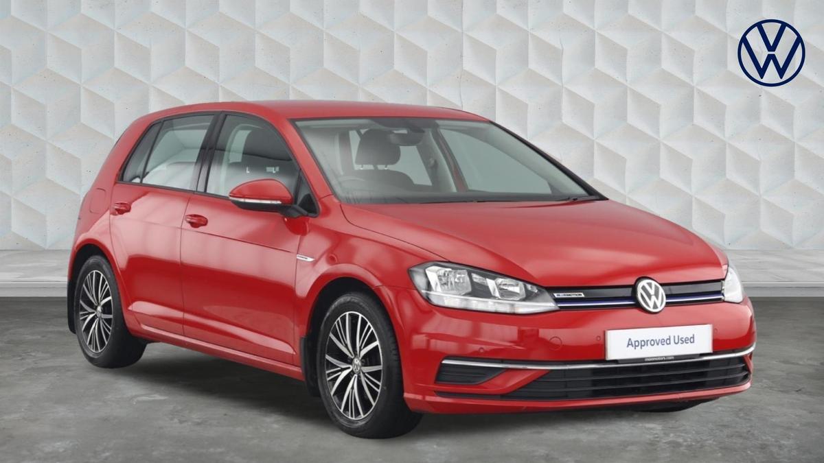 Main listing image - Volkswagen Golf