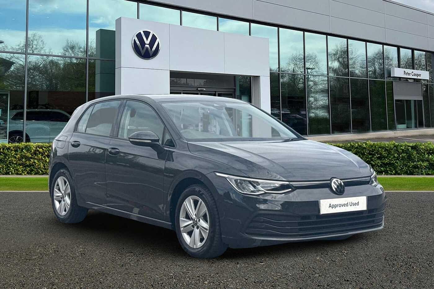 Main listing image - Volkswagen Golf