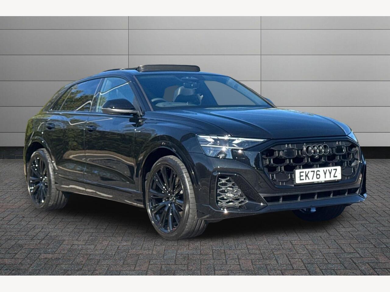 Main listing image - Audi Q8