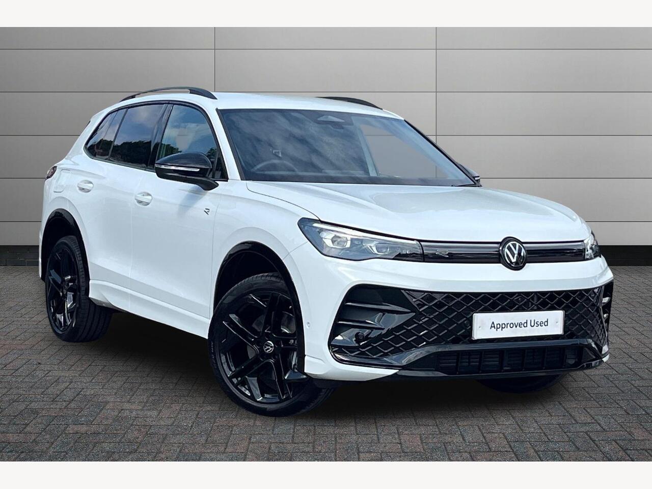 Main listing image - Volkswagen Tiguan