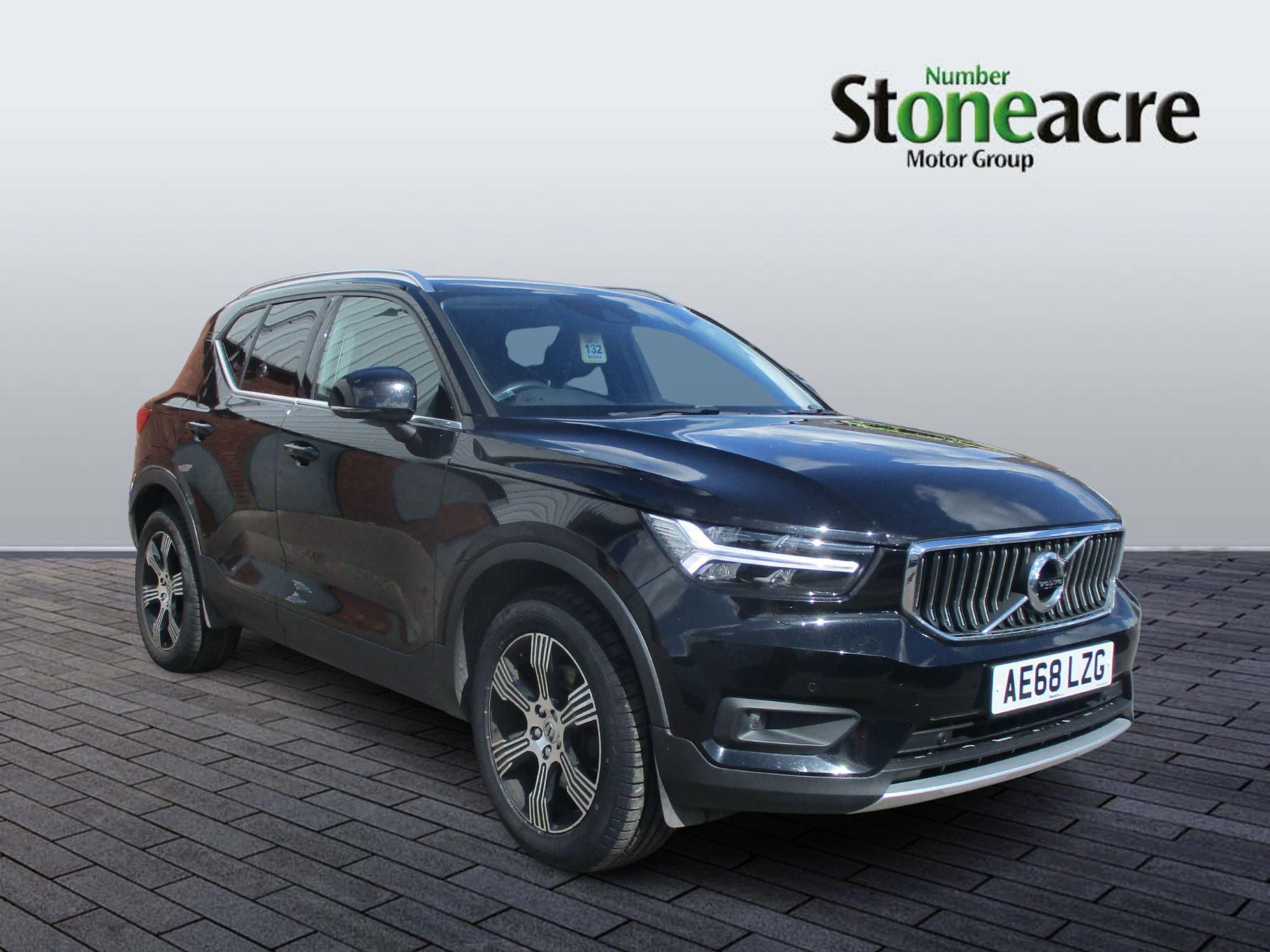 Main listing image - Volvo XC40