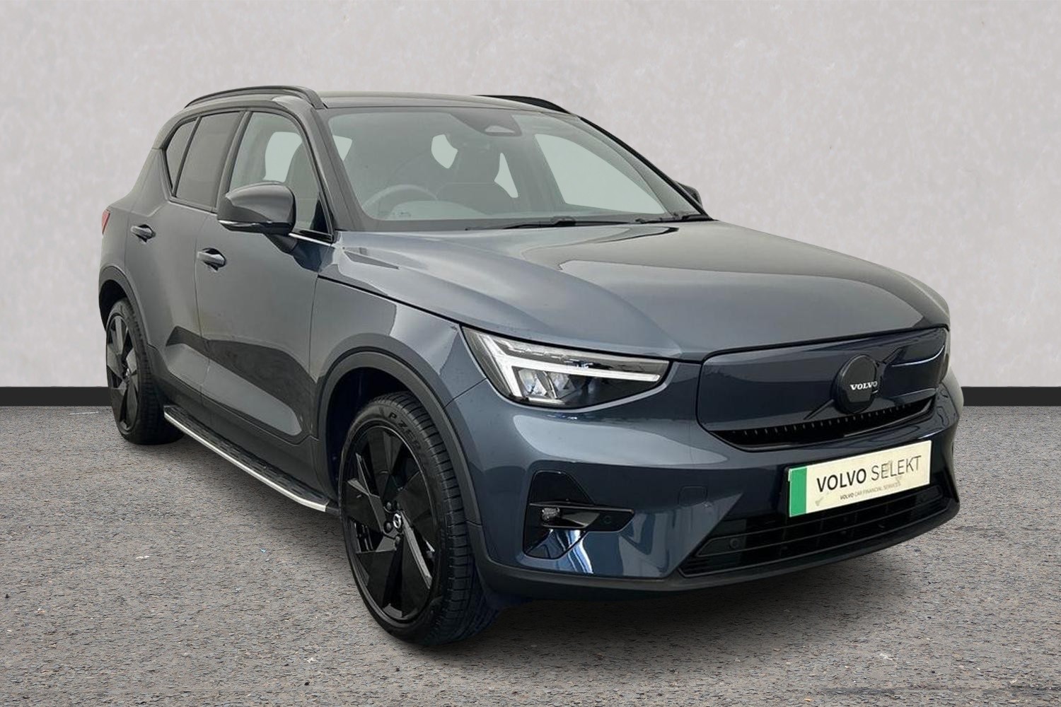Main listing image - Volvo Ex40