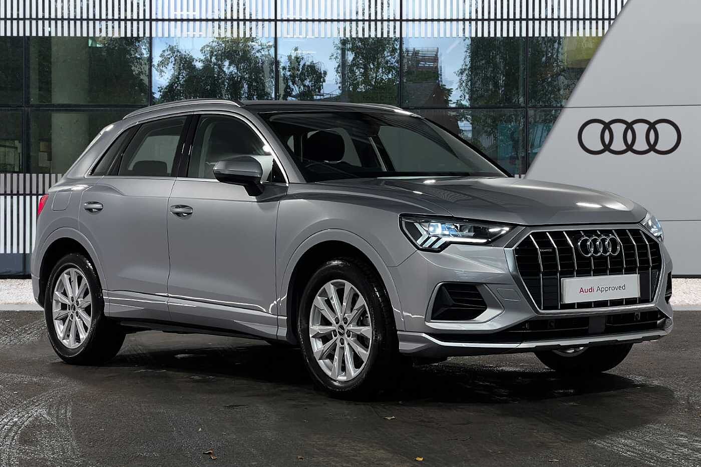 Main listing image - Audi Q3