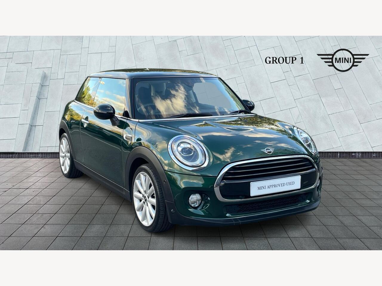 Main listing image - MINI Hatchback