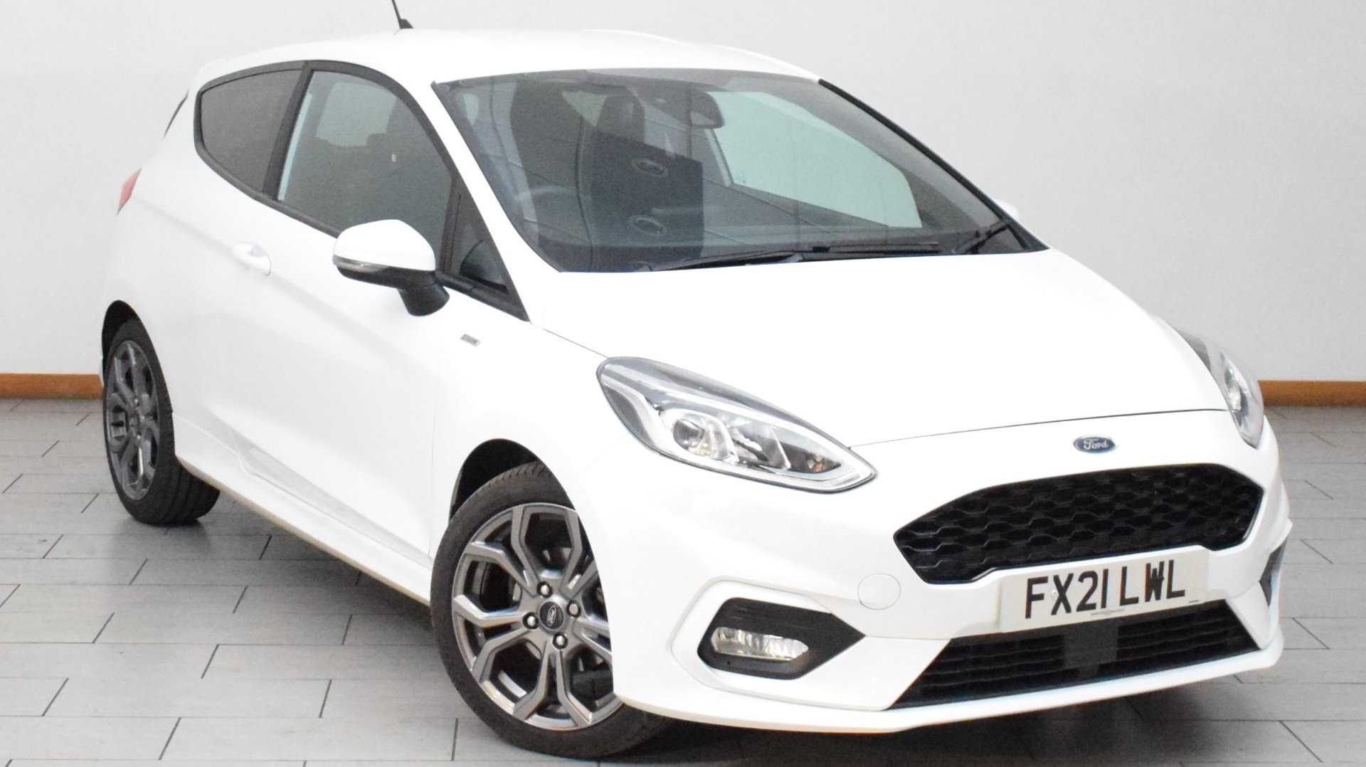 Main listing image - Ford Fiesta