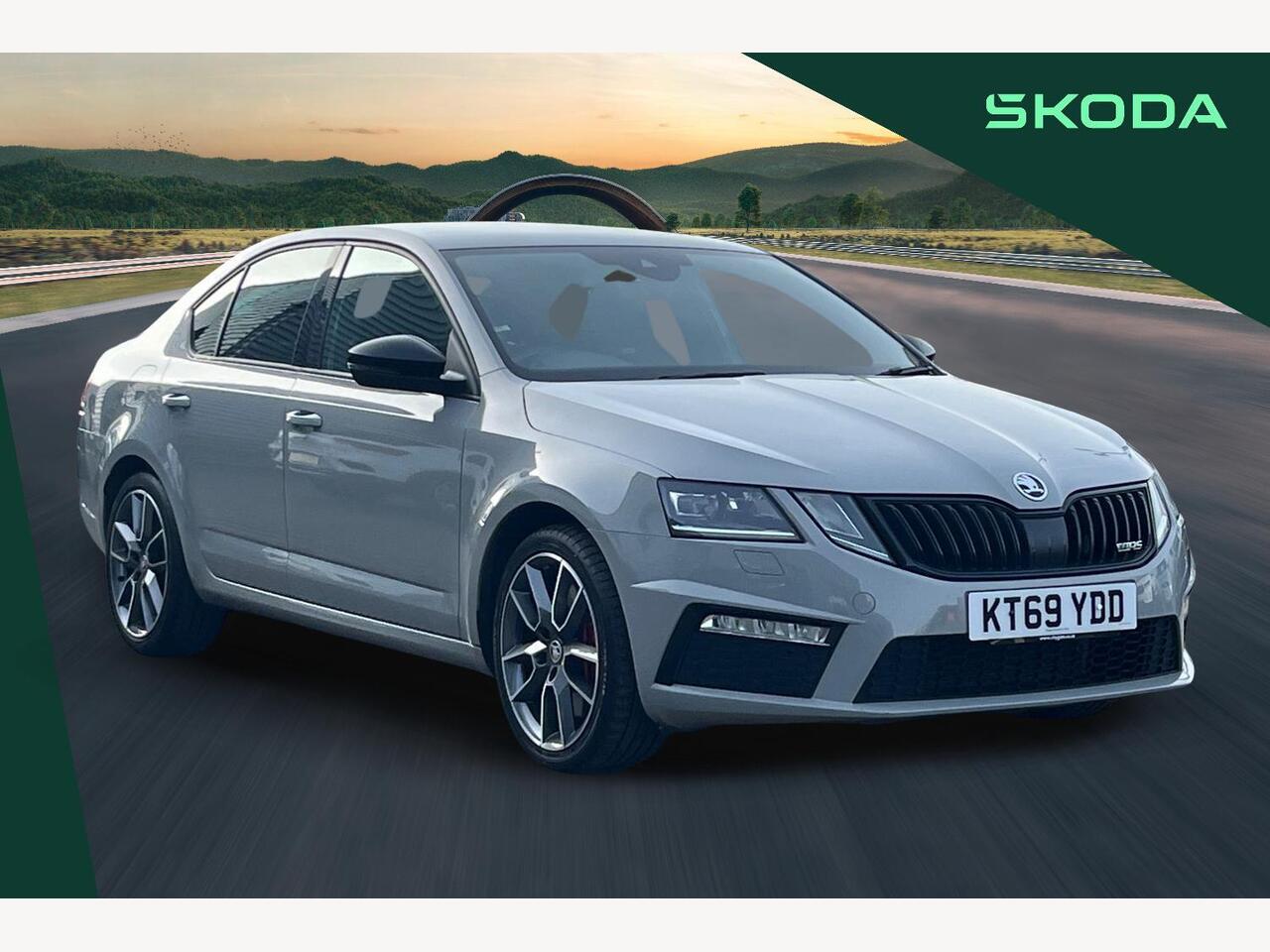 Main listing image - Skoda Octavia vRS