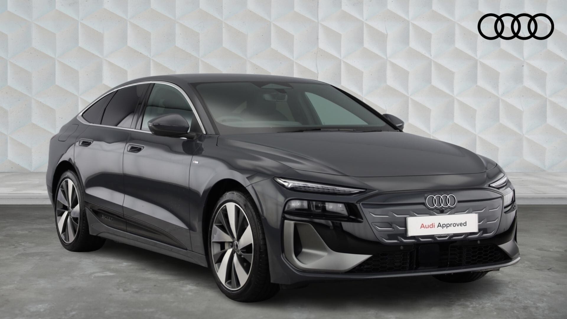 Main listing image - Audi A6