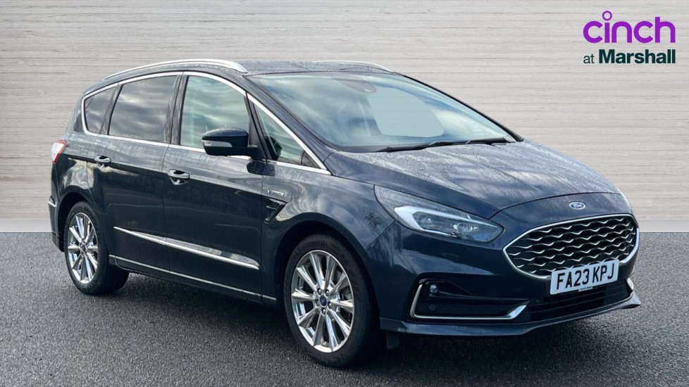 Main listing image - Ford S-MAX