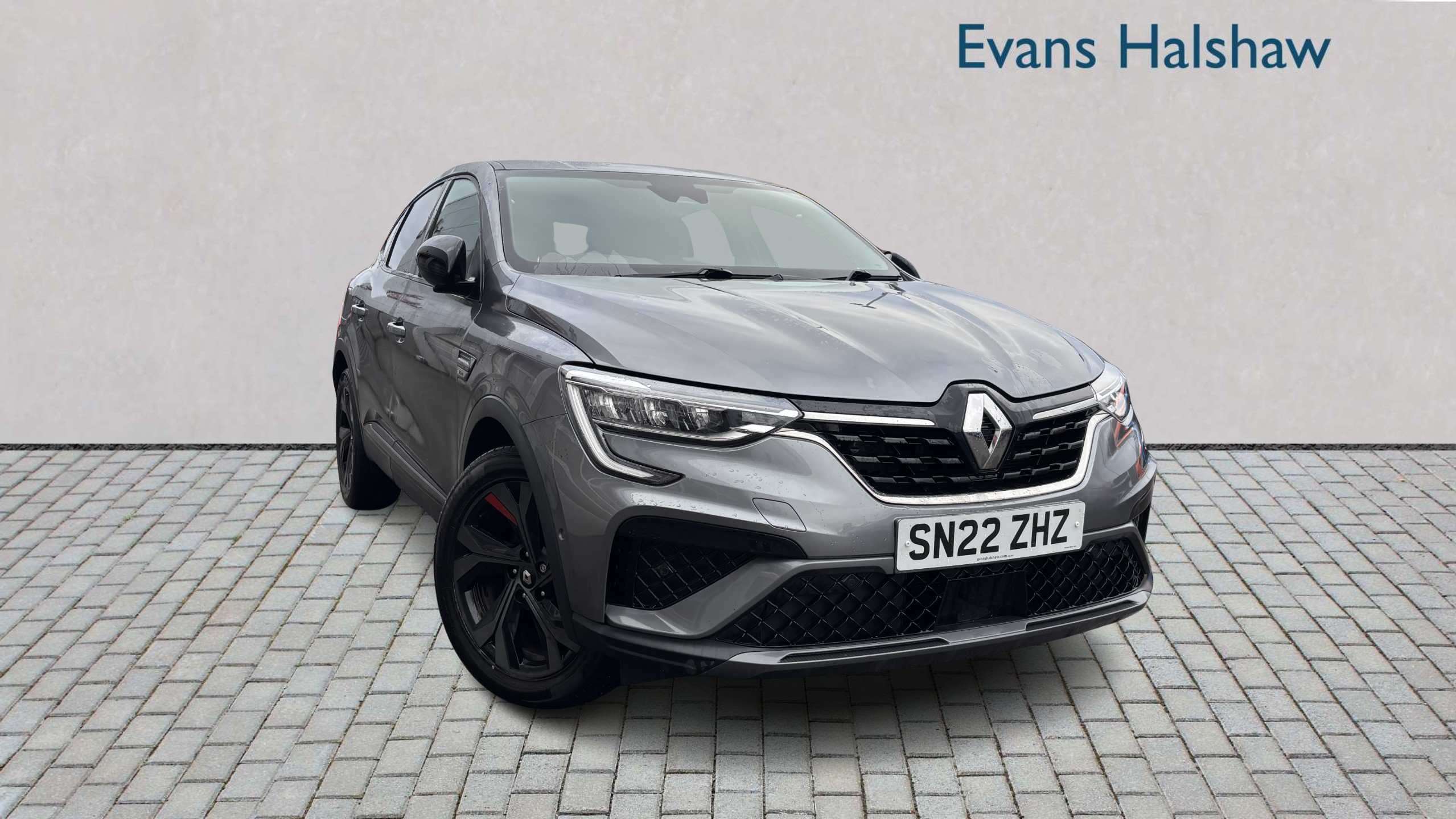 Main listing image - Renault Arkana