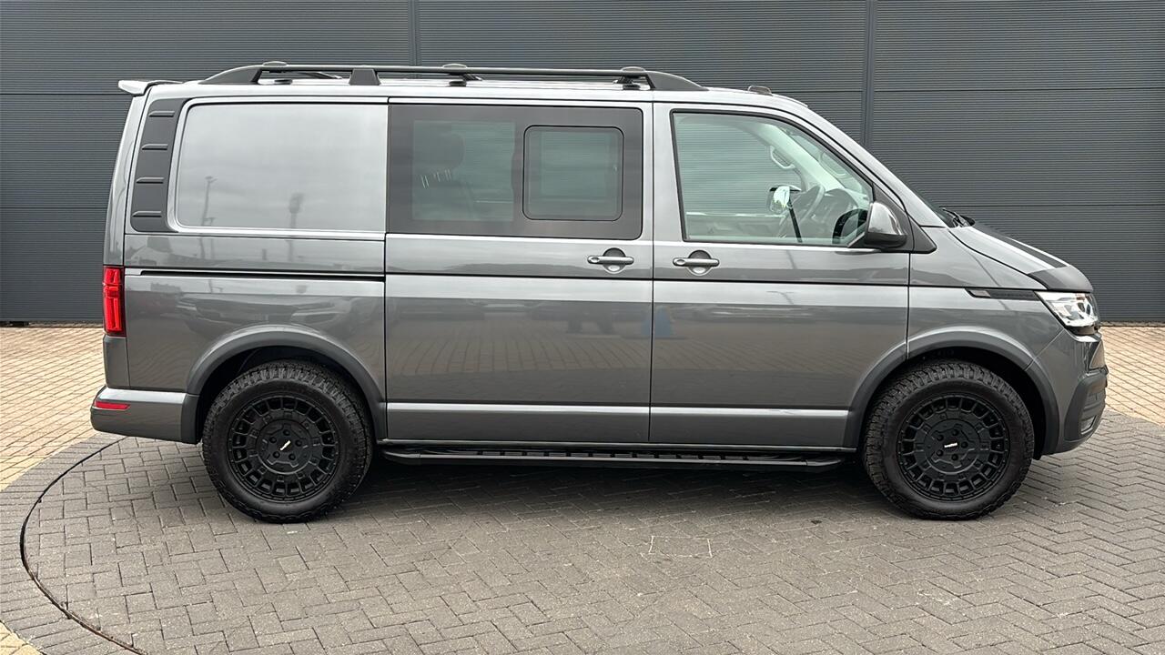Main listing image - Volkswagen Transporter