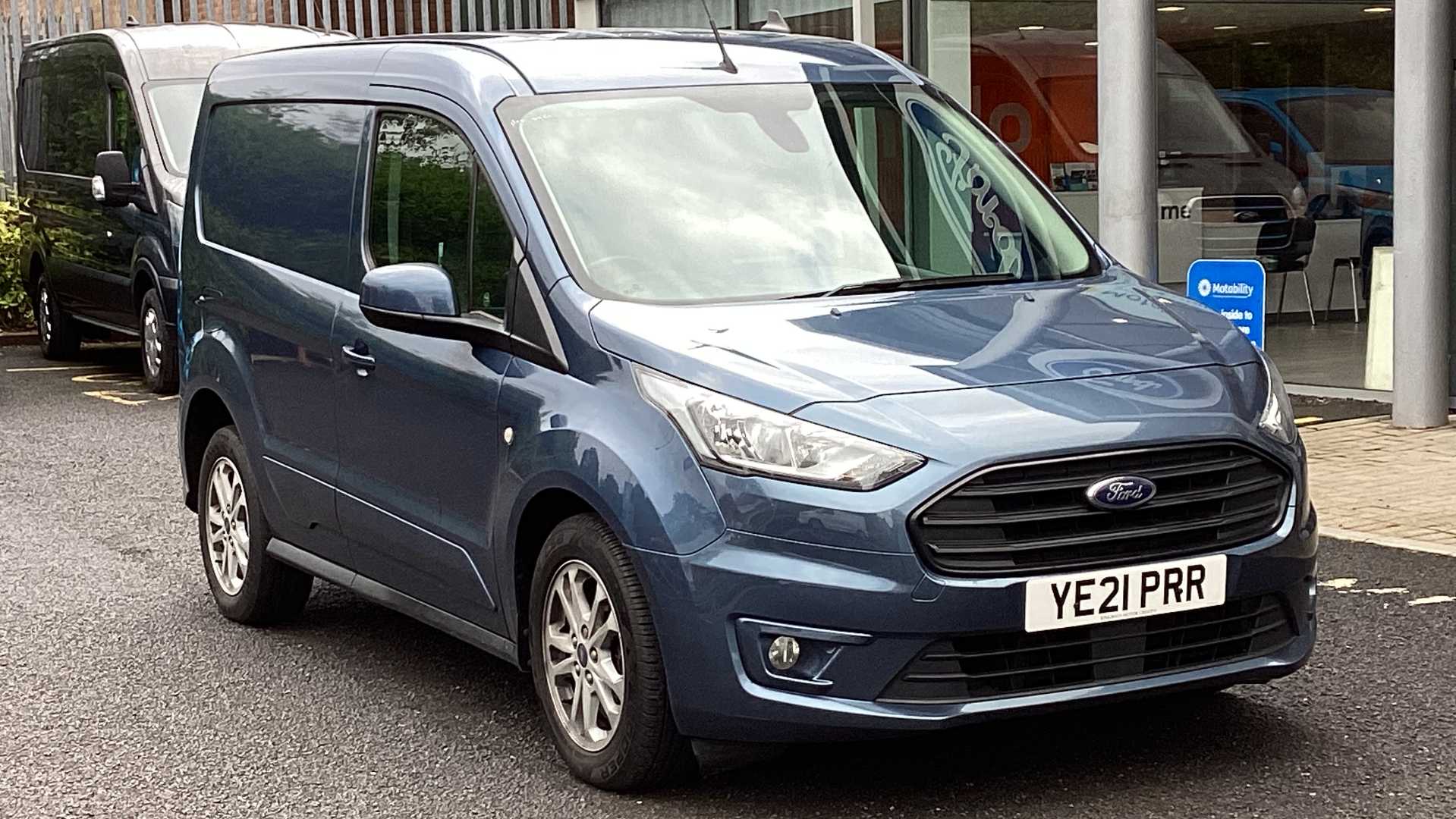 Main listing image - Ford Transit Connect