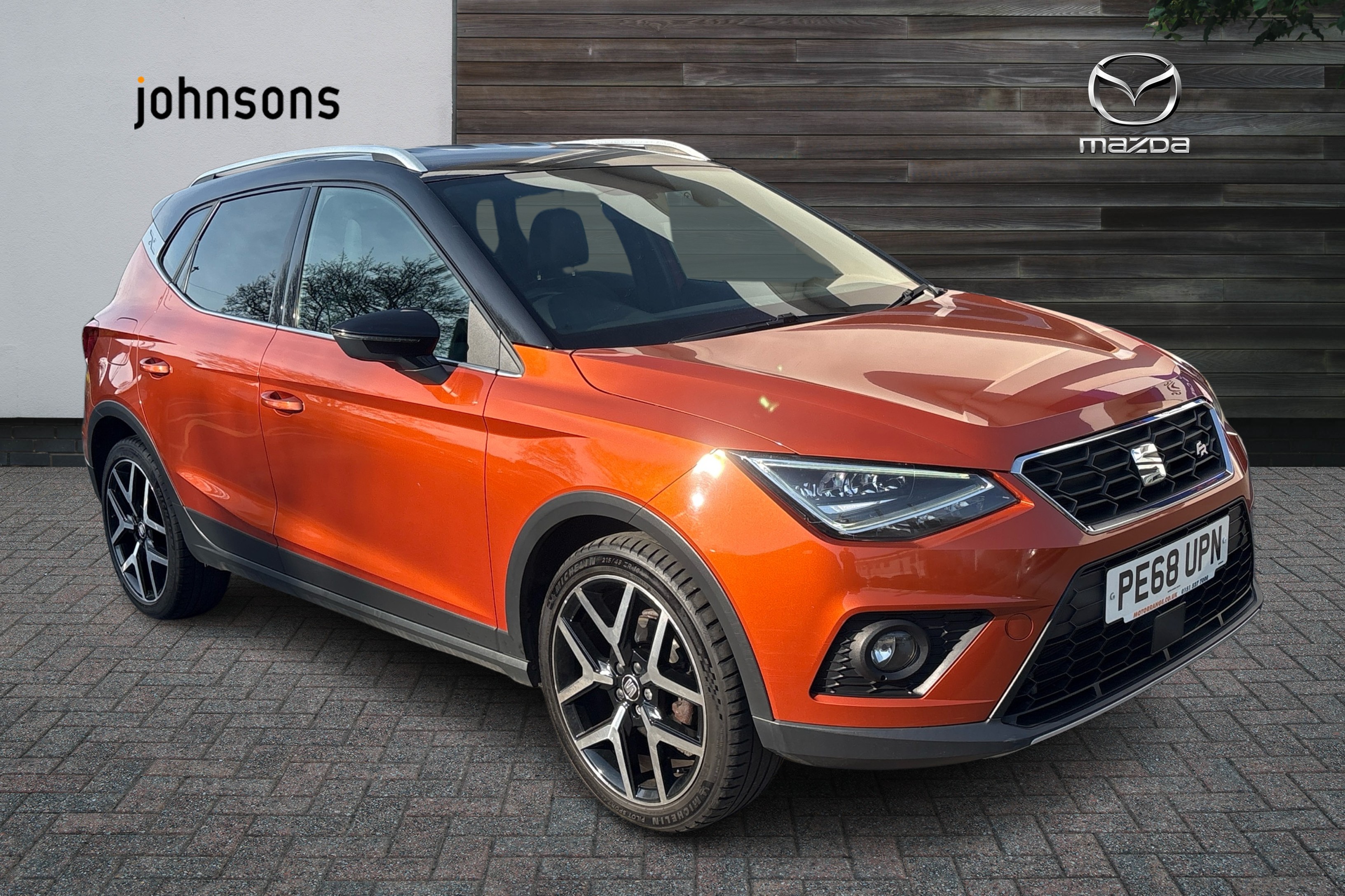 Main listing image - SEAT Arona