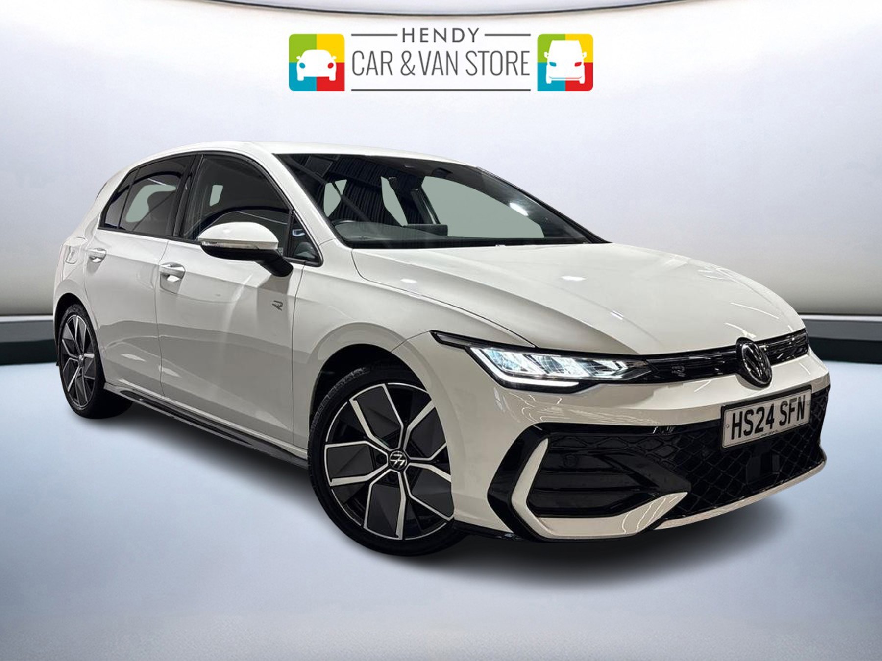 Main listing image - Volkswagen Golf