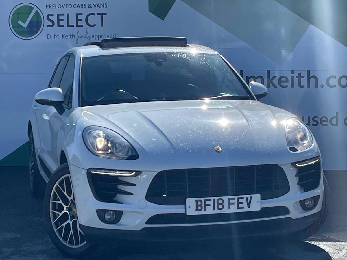 Main listing image - Porsche Macan
