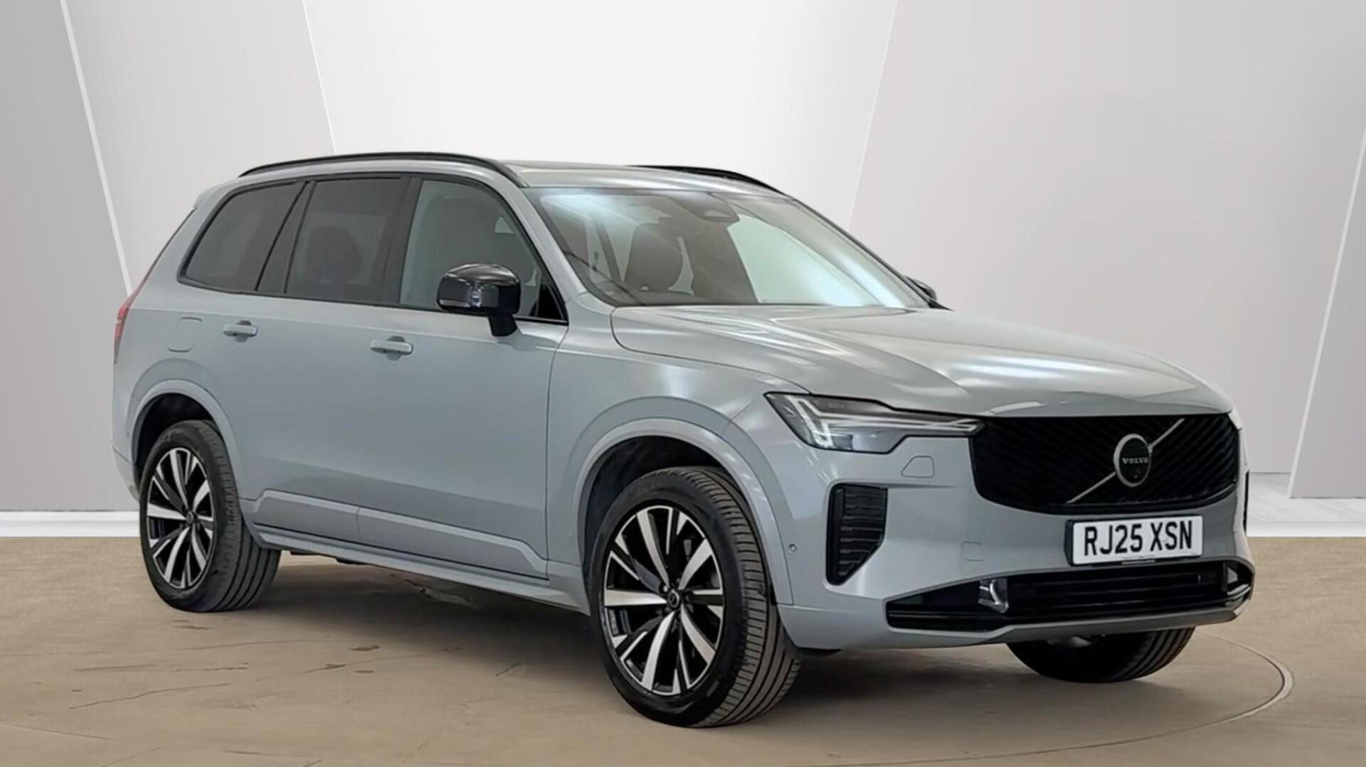 Main listing image - Volvo XC90