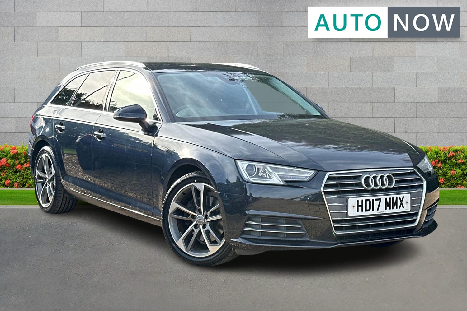 Main listing image - Audi A4
