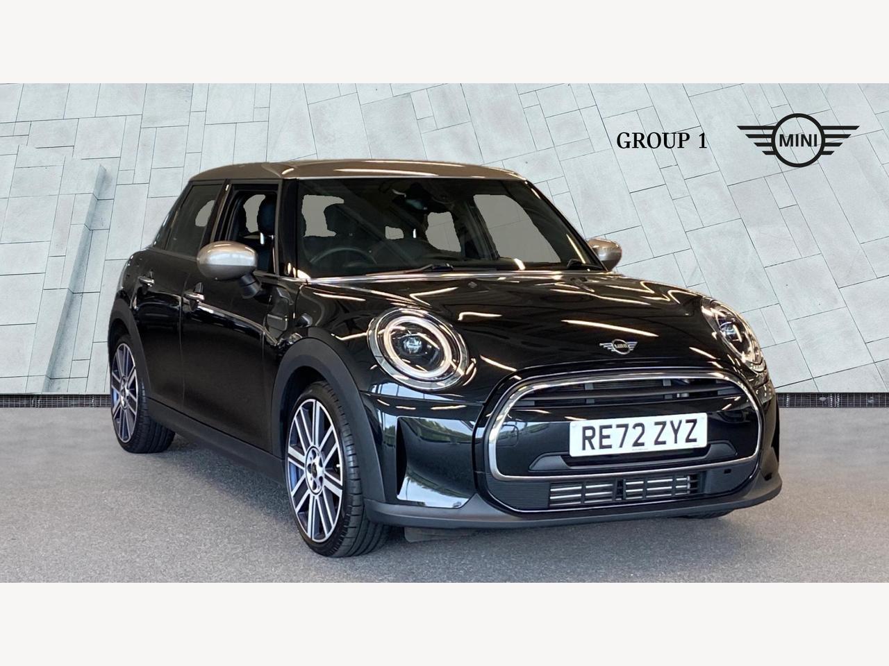 Main listing image - MINI Hatchback 5dr