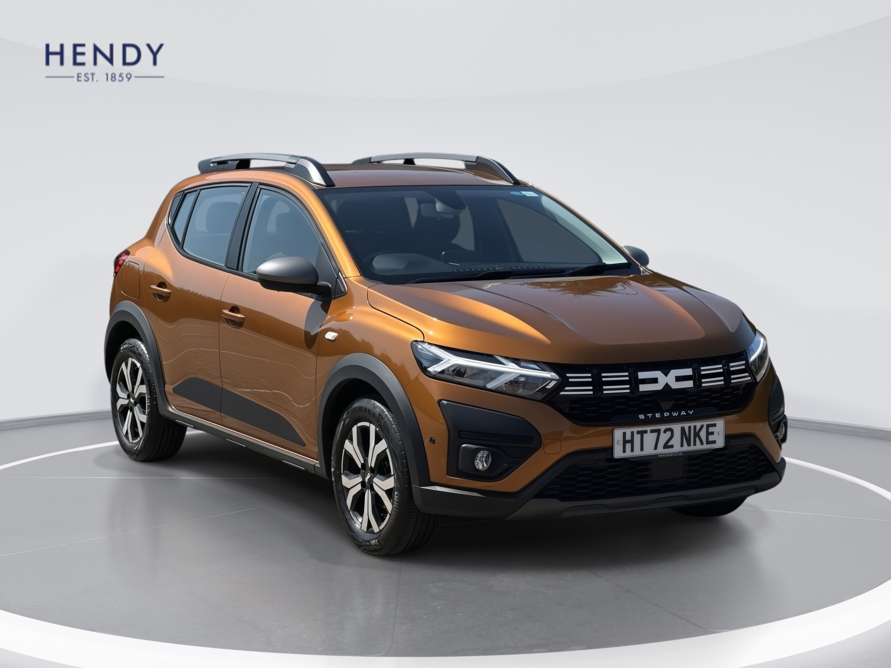 Main listing image - Dacia Sandero Stepway