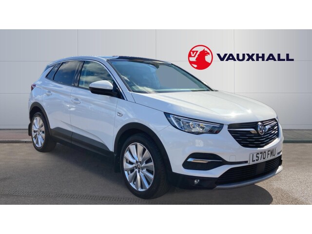 Main listing image - Vauxhall Grandland X