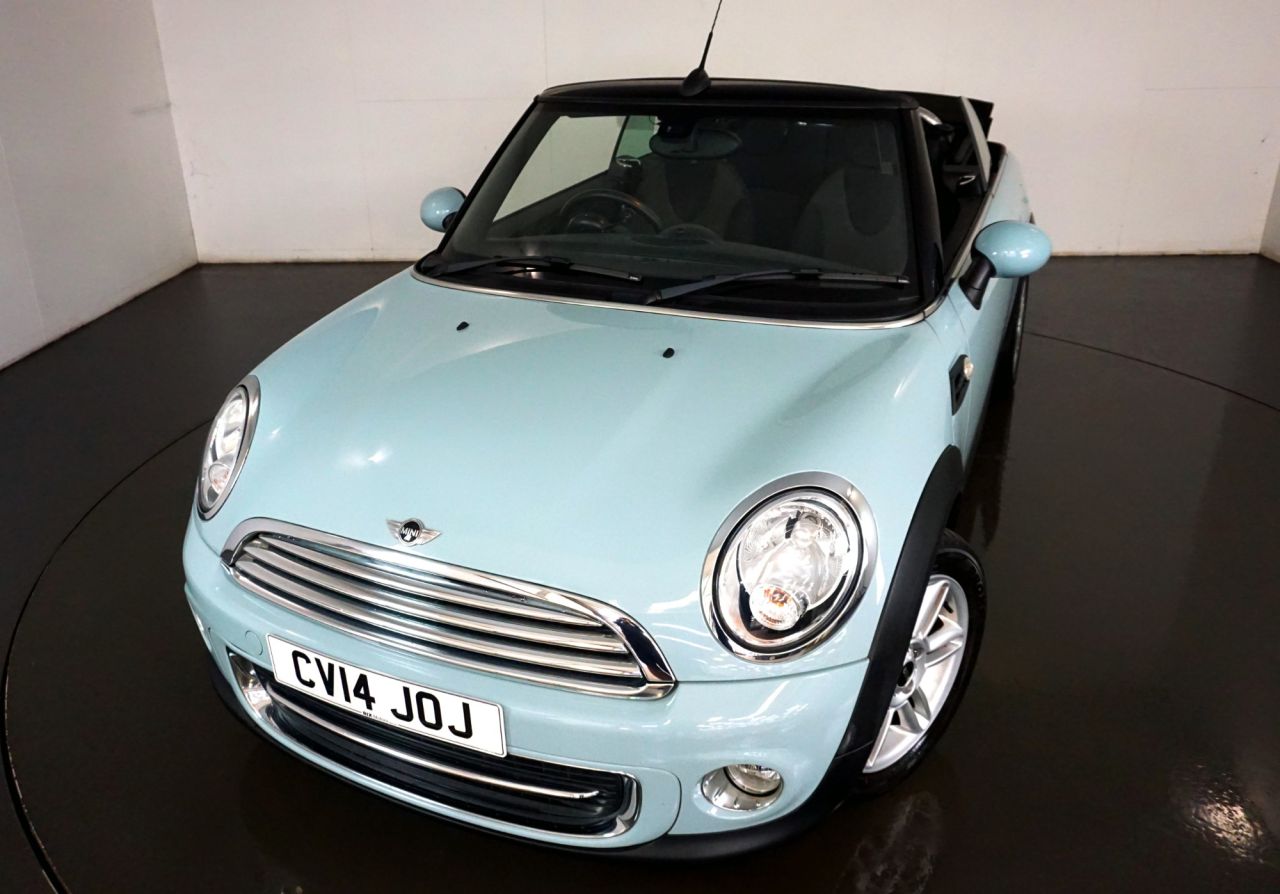 Main listing image - MINI Convertible