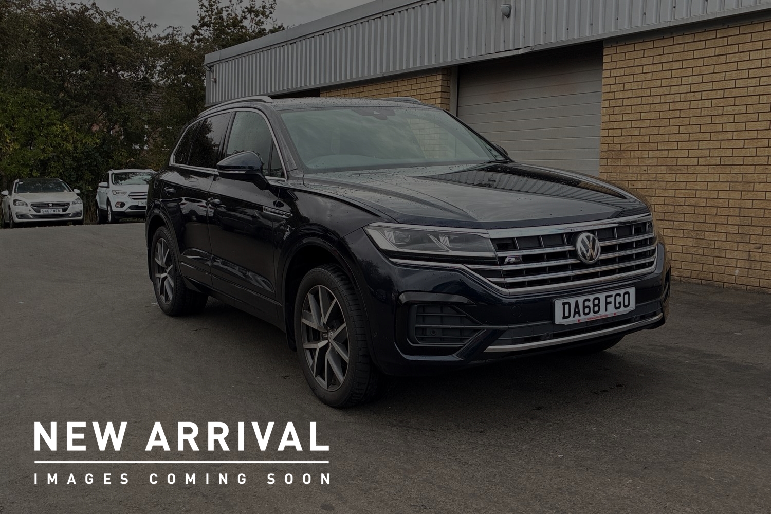 Main listing image - Volkswagen Touareg