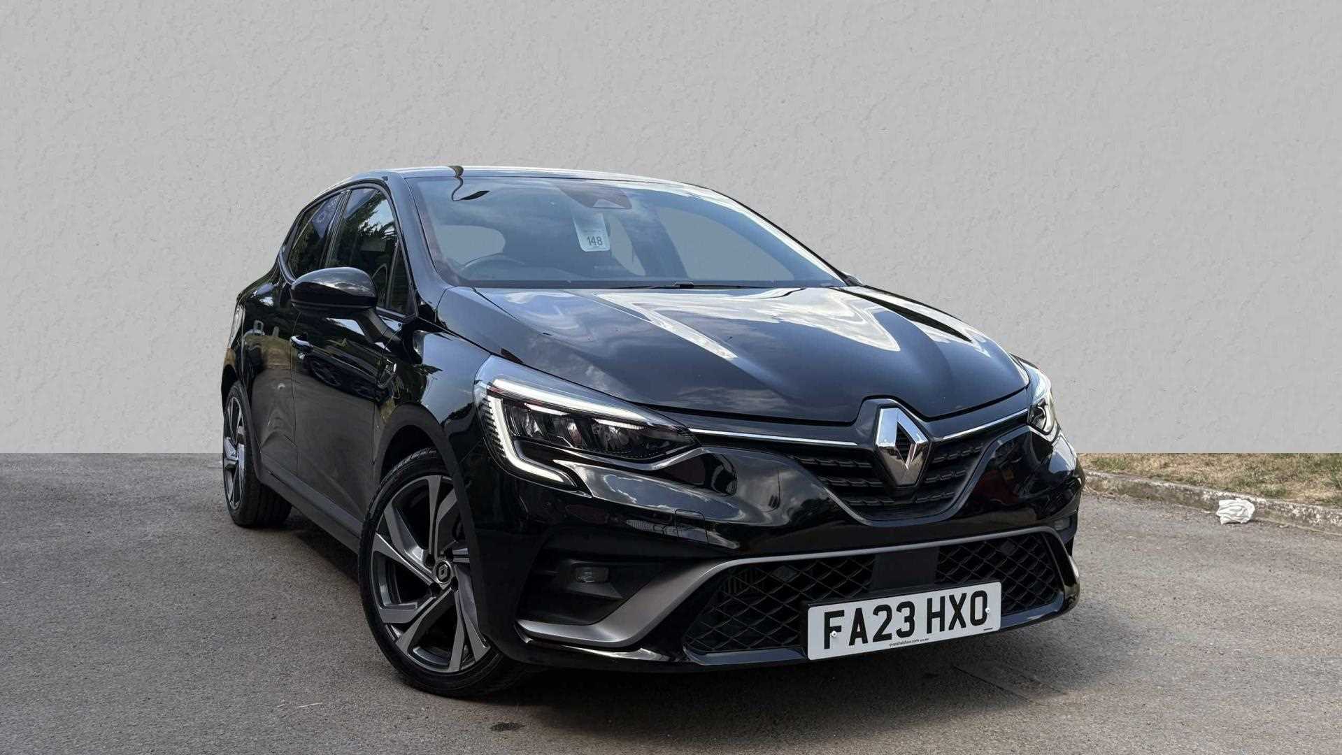 Main listing image - Renault Clio