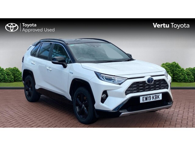 Main listing image - Toyota RAV4